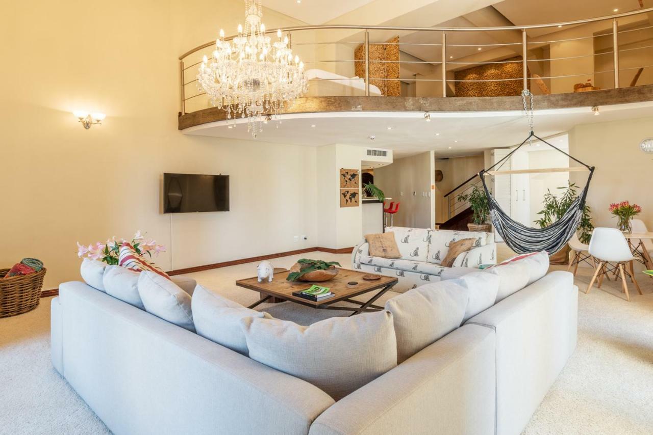 Nyc Style Downtown Duplex Apartamento Cidade Do Cabo Exterior foto
